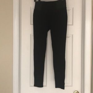 Black leggings with detail on top